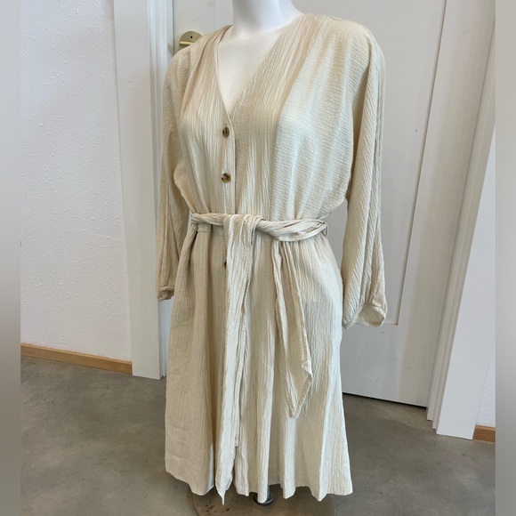 Calvin Klein Button Down Shirt Dress Womens 6 Medium Textured Belt Tie Waist - Picture 2 of 11